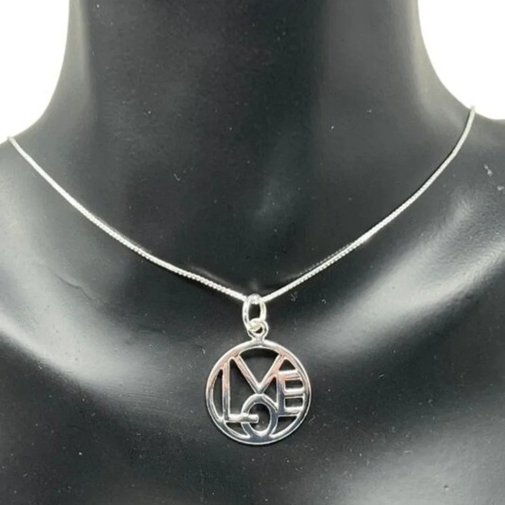 Love‎ Necklace 18